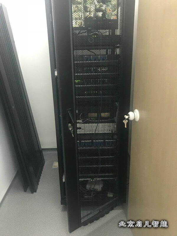 視頻監(jiān)控系統(tǒng)硬盤錄像機(jī)