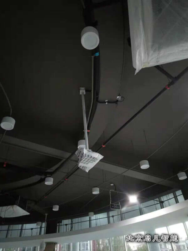 安裝好的投影設(shè)備