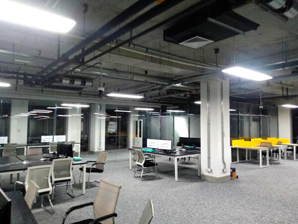 亦莊光機(jī)電基地的辦公環(huán)境